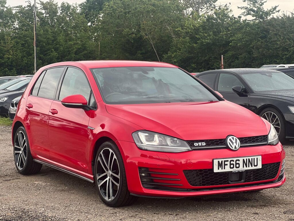 Volkswagen Golf 2.0 Tdi Bluemotion Tech Gtd Euro 6 Ss MF66NNU Red #2