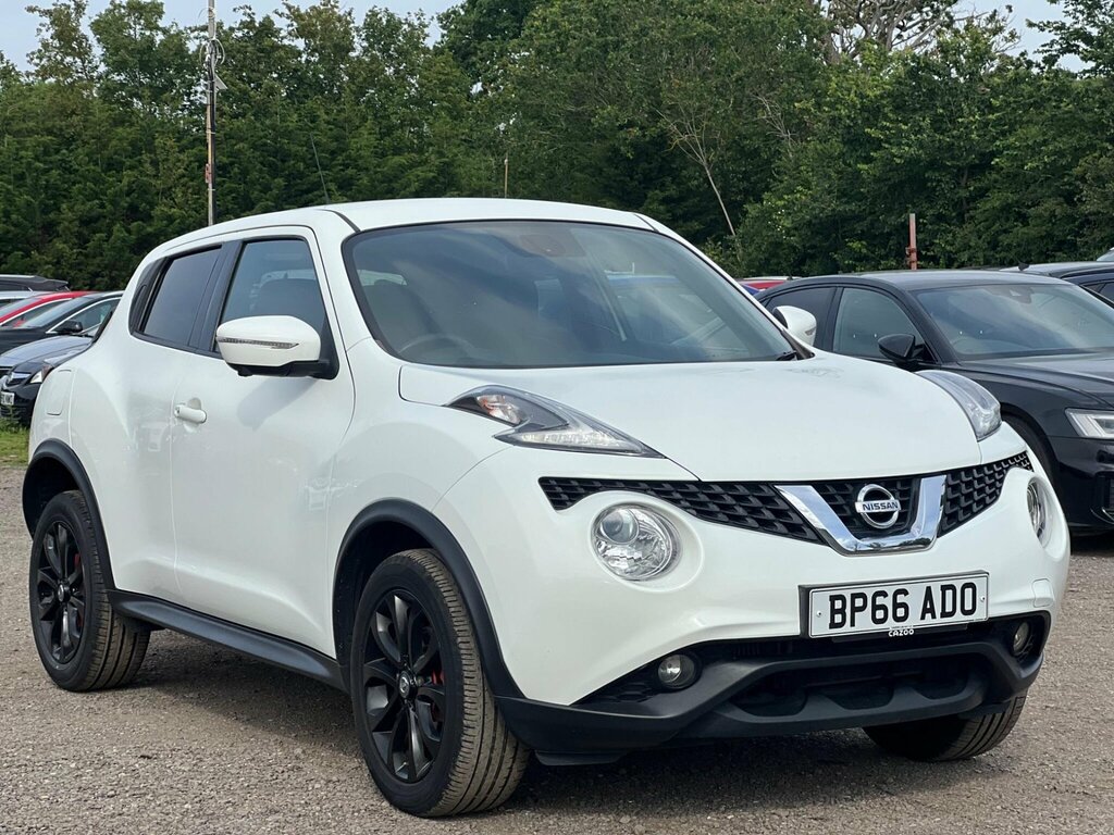 Nissan Juke 1.2 Dig-t Tekna Euro 6 Ss BP66ADO White #2