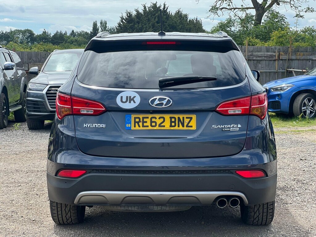 Hyundai Santa Fe Suv Black #9