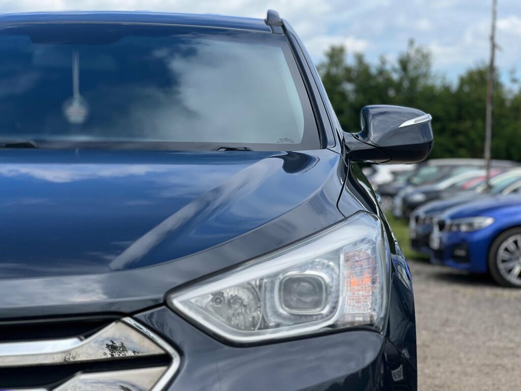 Hyundai Santa Fe Suv Black #16