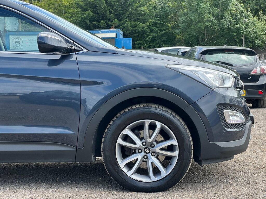 Hyundai Santa Fe Suv Black #12