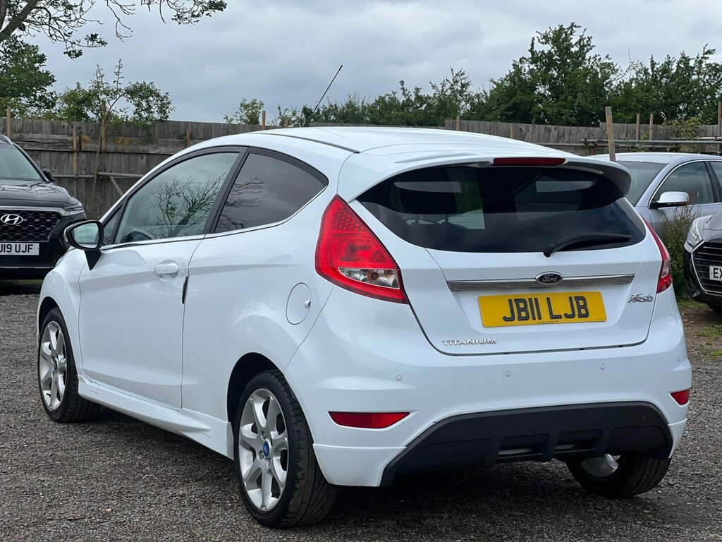 Ford Fiesta 1.4 Titanium White #5