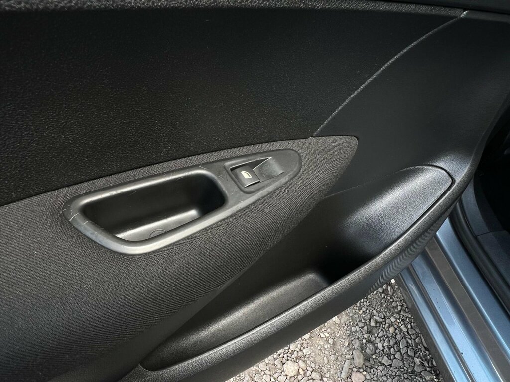 Peugeot 308 Black #38