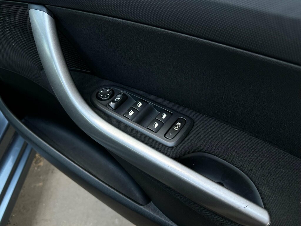 Peugeot 308 Black #28