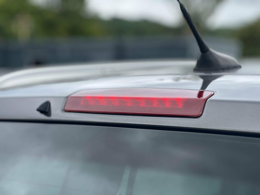 Vauxhall Zafira Exclusiv Red #19