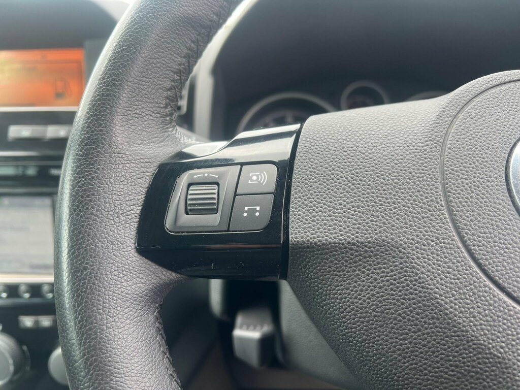 Vauxhall Zafira Exclusiv Red #55