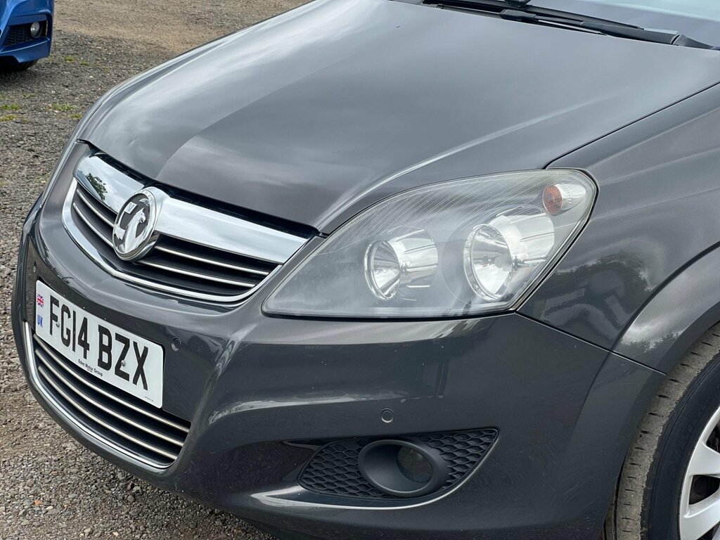 Vauxhall Zafira Exclusiv Red #22