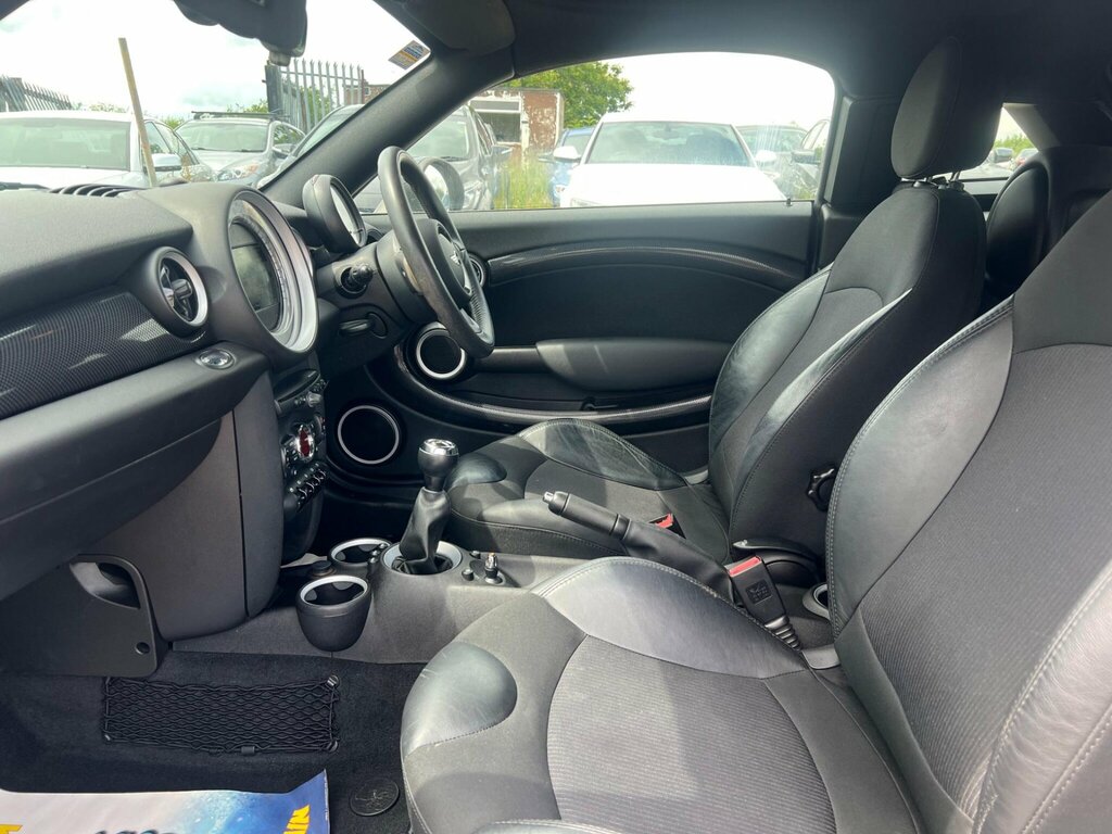Mini Coupe 1.6 Cooper Euro 6 Ss White #31