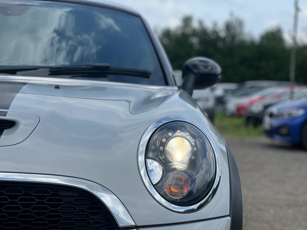 Mini Coupe 1.6 Cooper Euro 6 Ss White #17
