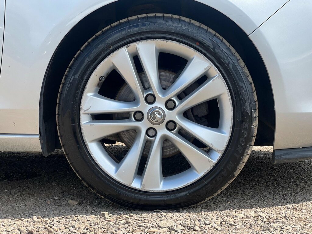 Vauxhall Zafira Tourer Grey #24