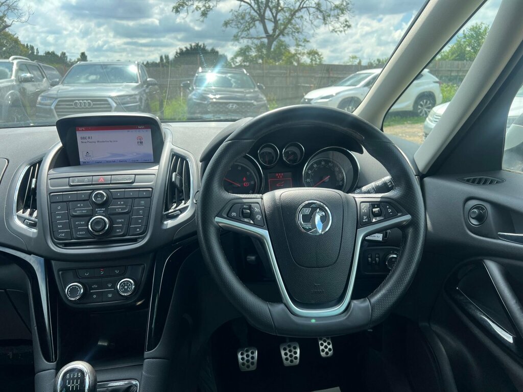 Vauxhall Zafira Tourer Grey #45