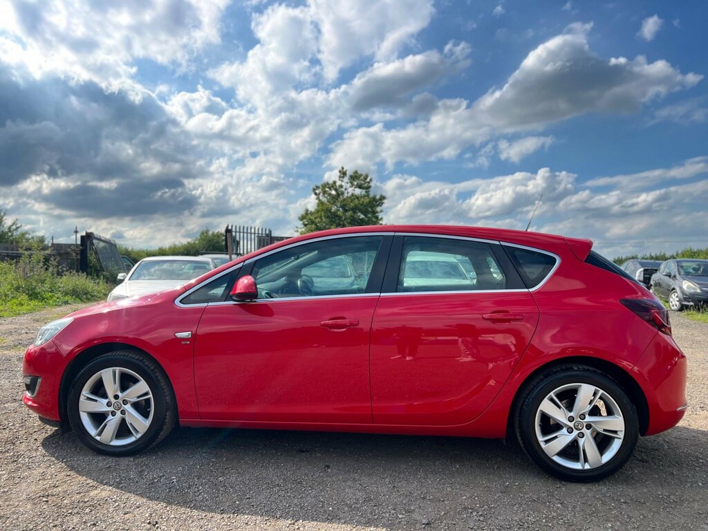 Vauxhall Astra 1.6I Sri Euro 6 Red #6