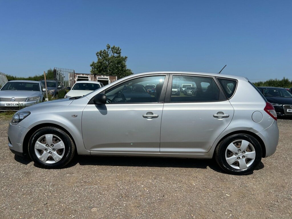 Kia Ceed 1.6 Crdi 2 Sports Wagon Euro 4 Silver #15