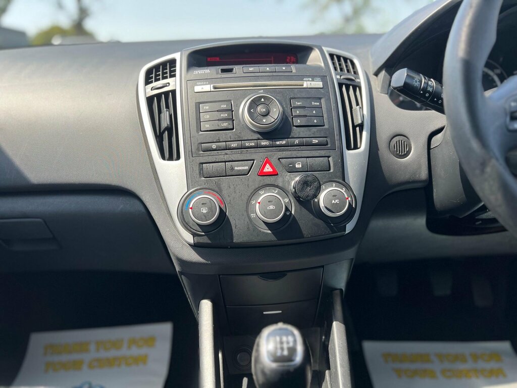 Kia Ceed 1.6 Crdi 2 Sports Wagon Euro 4 Silver #40