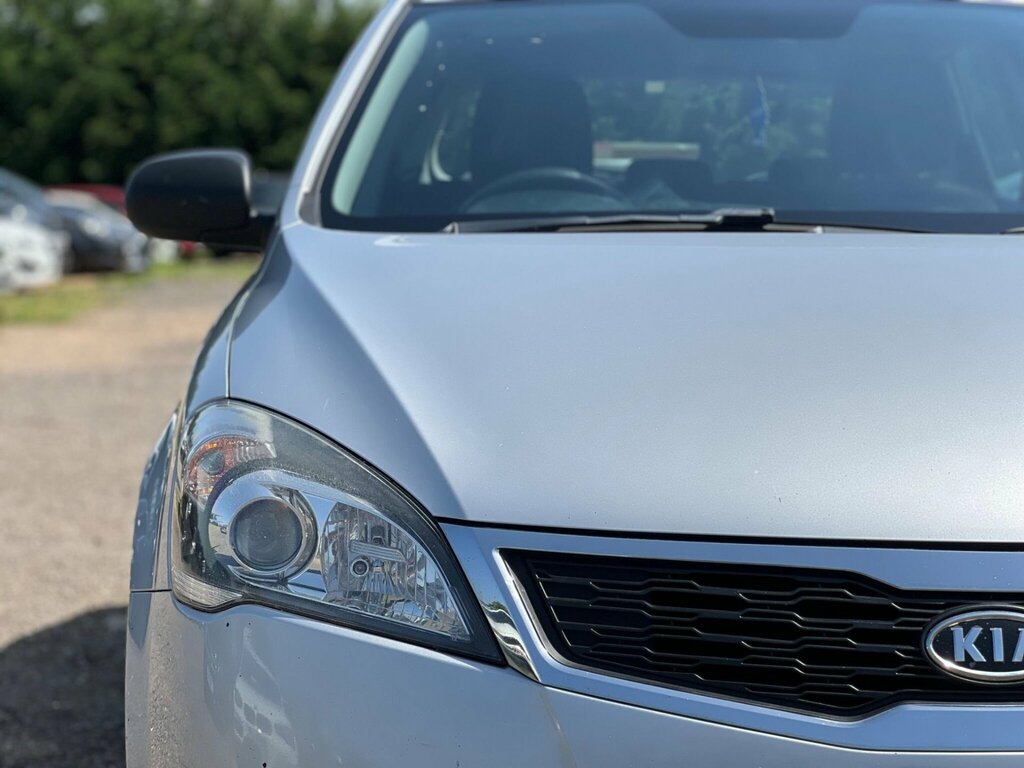 Kia Ceed 1.6 Crdi 2 Sports Wagon Euro 4 Silver #22