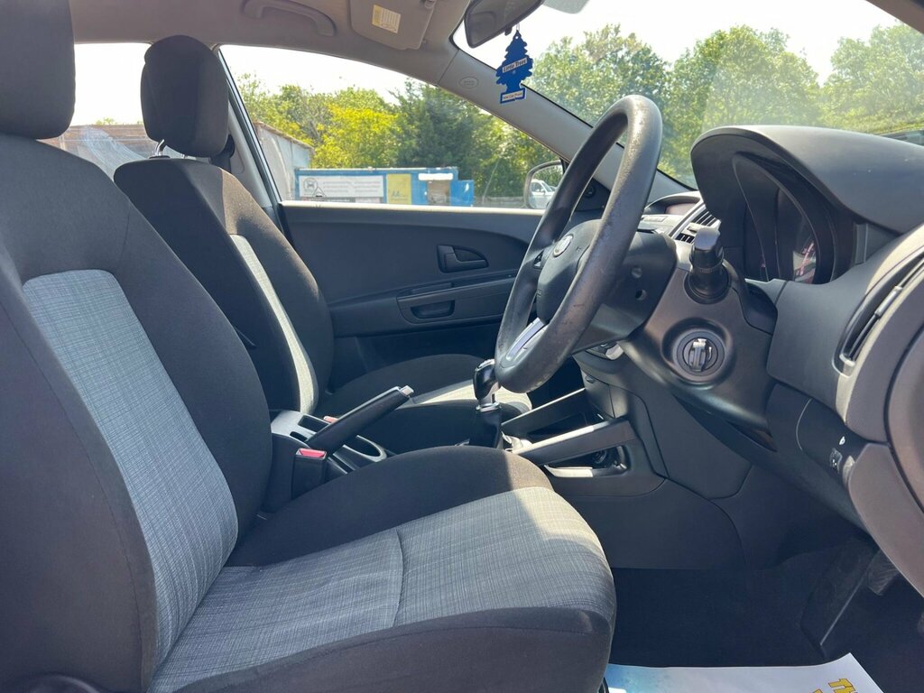 Kia Ceed 1.6 Crdi 2 Sports Wagon Euro 4 Silver #27