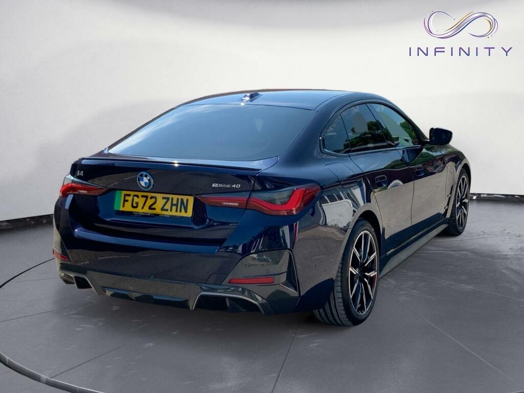 BMW i4 40 83.9Kwh M Sport Gran Blue #6
