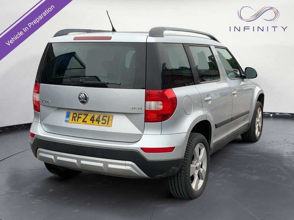 Skoda Yeti 2.0 Tdi Se Outdoor Euro 5 110 P Silver #3