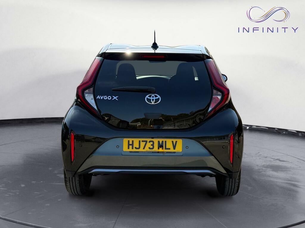 Toyota Aygo X 1.0 Vvt-i Exclusive Green #6