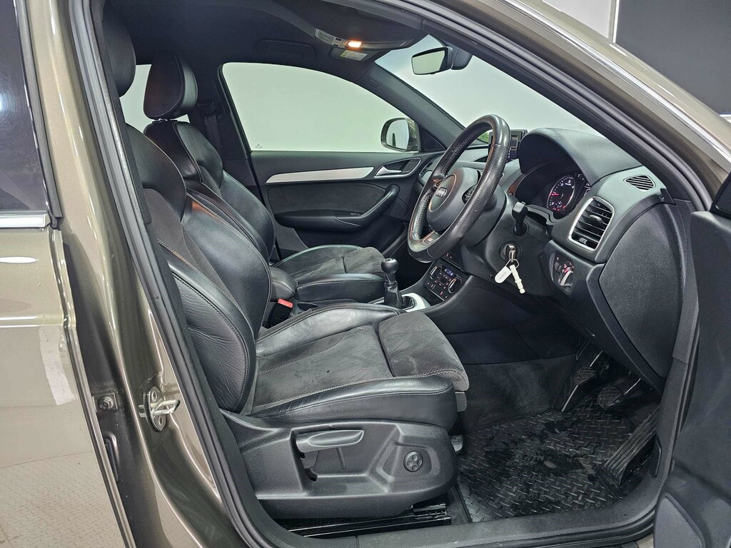 Audi Q3 S Line Tdi Quattro 4Wd KU65SNY #3