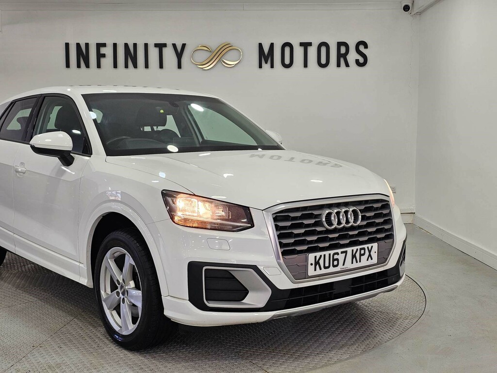 Audi Q2 Sport Tfsi White #6