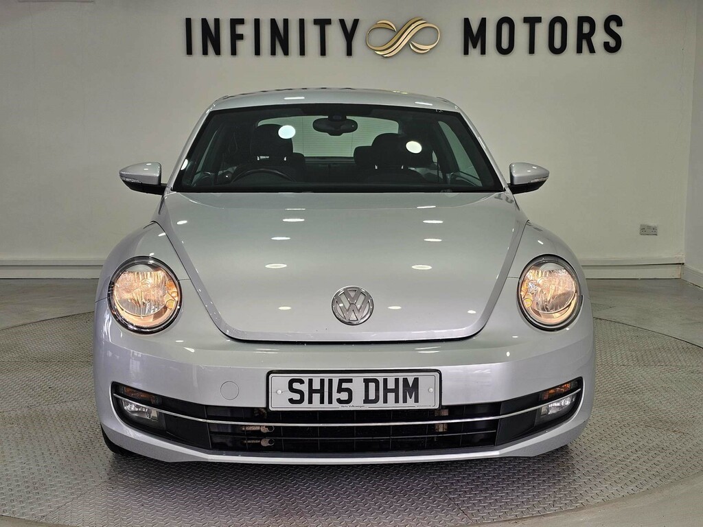 Volkswagen Beetle Design Tsi Bluemotion Technology #6