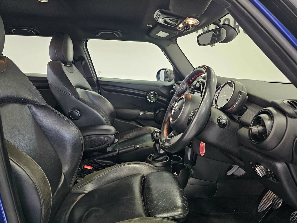 Mini Hatch Cooper Sport KO19WZP  #2