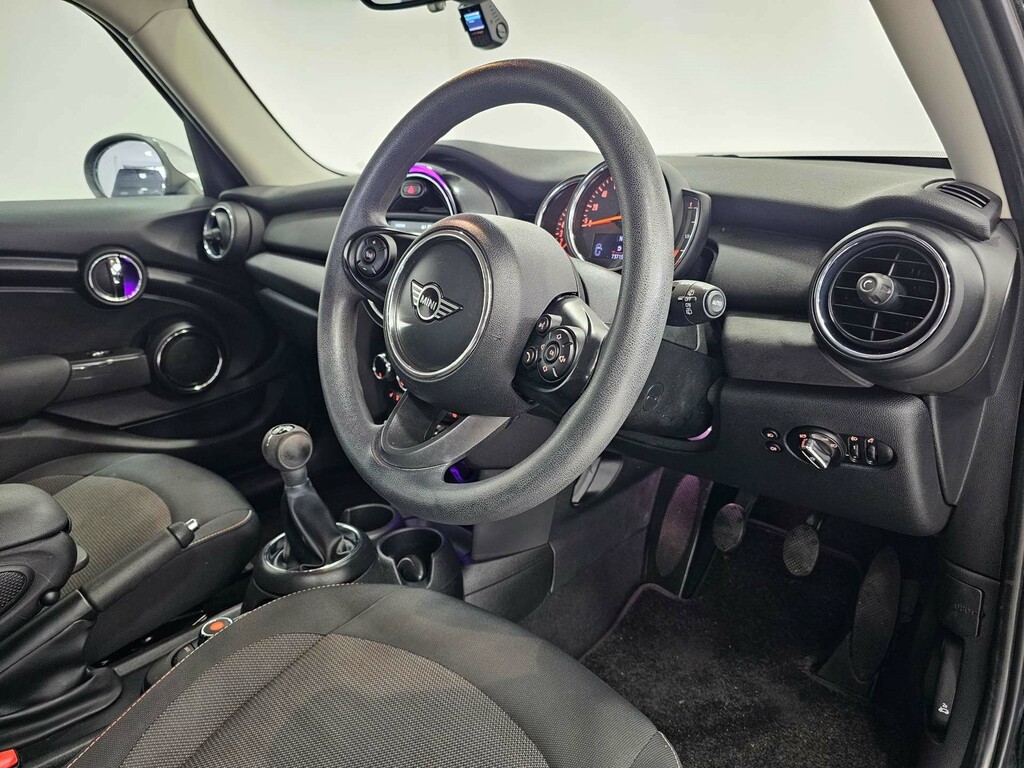 Mini Hatch One Classic FM68PXV #5