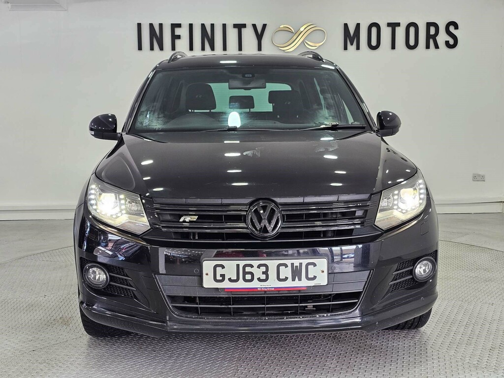 Volkswagen Tiguan R-line Tdi Bluemotion Technology 4Motion GJ63CWC Black #6