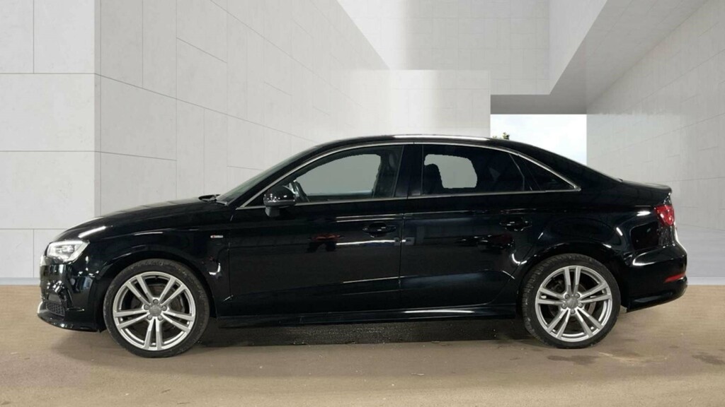 Audi A3 S Line Tdi Black #6