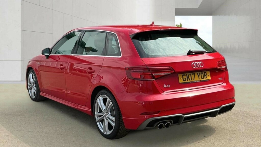Audi A3 Sportback S Line Tdi Red #2
