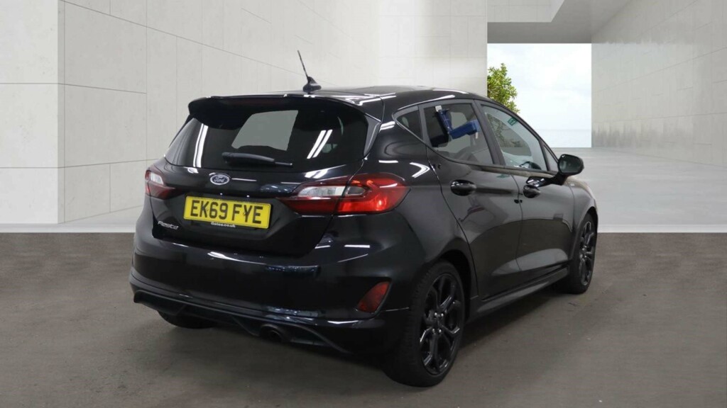 Ford Fiesta St-line T Black #4