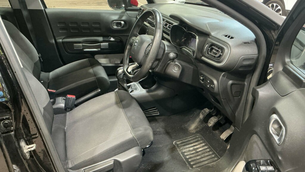 Citroen C3 1.2 Puretech Feel Euro 6 Green #9