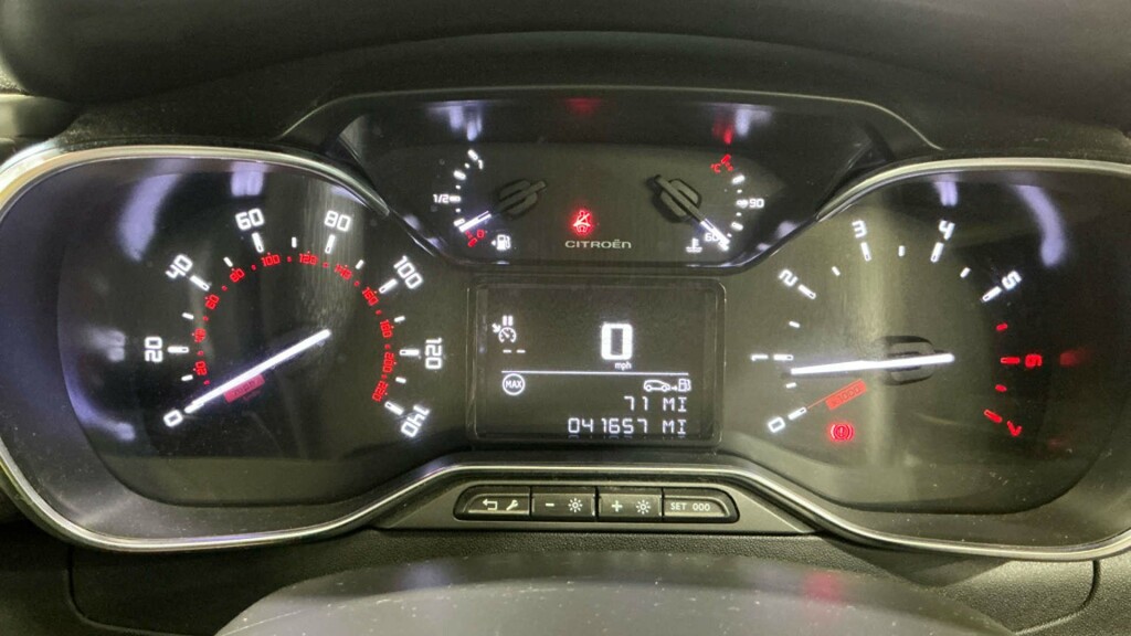 Citroen C3 1.2 Puretech Feel Euro 6 Green #10