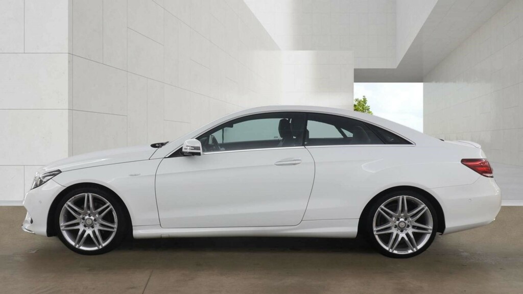 Mercedes-Benz E Class Amg Line Edition Premium #6