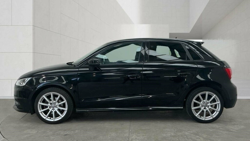 Audi A1 Sportback Tfsi S Line  #6