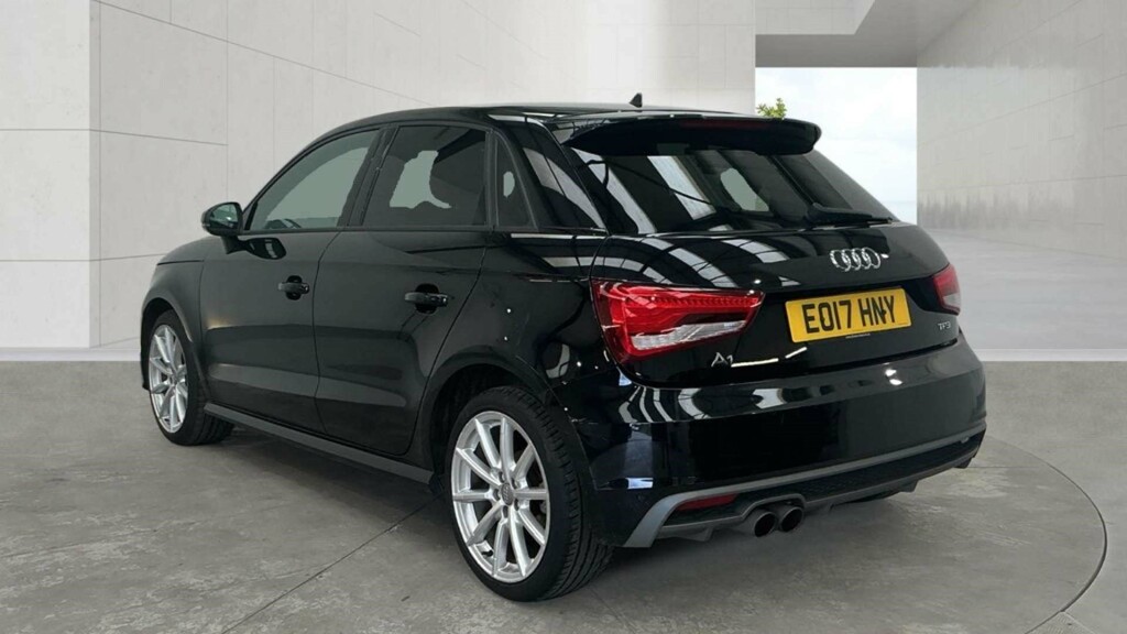 Audi A1 Sportback Tfsi S Line  #3