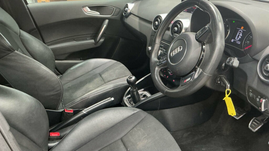 Audi A1 1.0 Tfsi Sport 93 Bhp Black #9