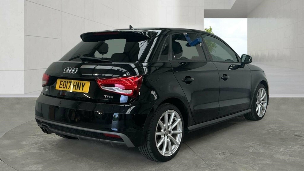 Audi A1 Sportback Tfsi S Line  #4