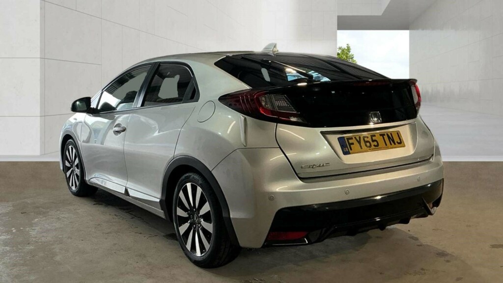 Honda Civic I-vtec Se  #2