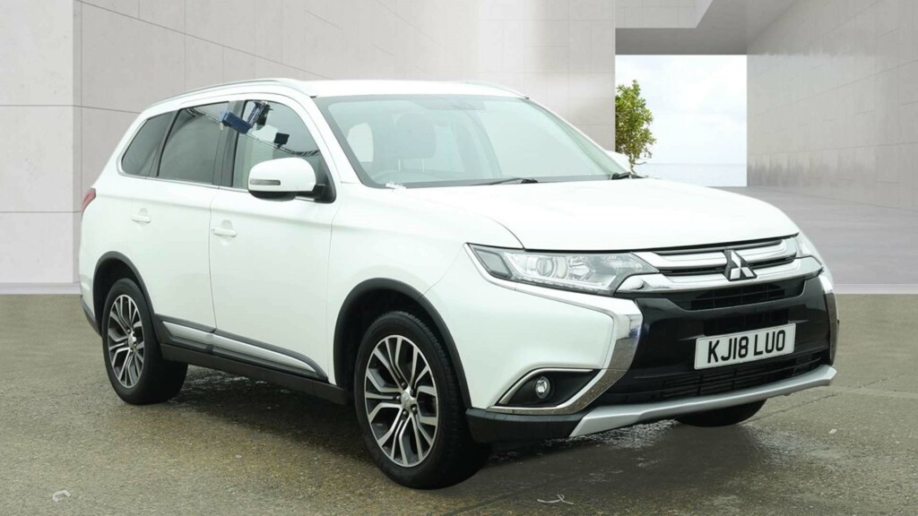 Mitsubishi Outlander Di-d 3 4Wd White