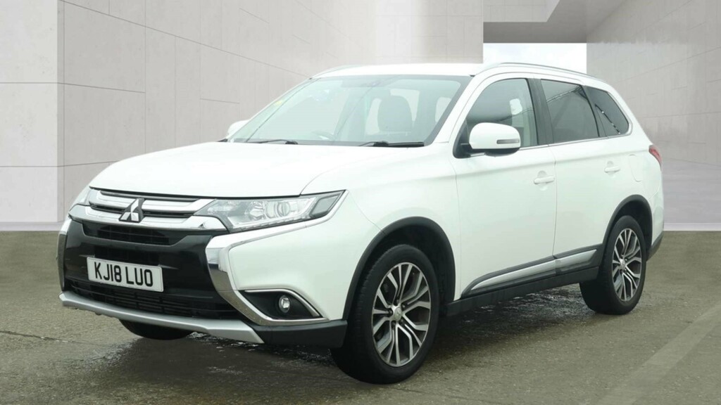 Mitsubishi Outlander Di-d 3 4Wd White #2