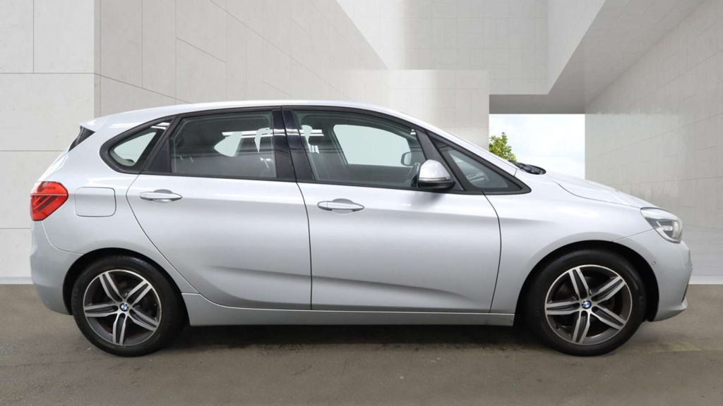 BMW 2 Series Sport #5