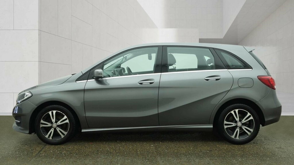 Mercedes-Benz B Class Se D #6