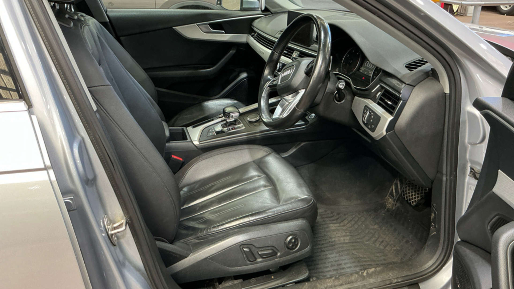 Audi A4 Allroad Allroad 3.0 Tdi Black #9