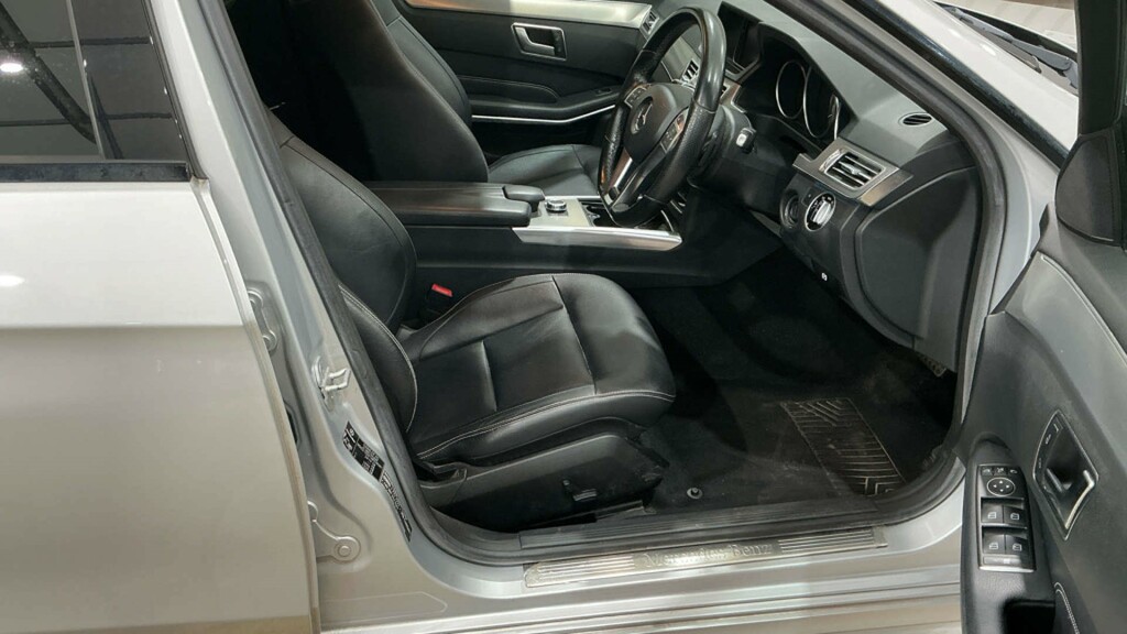 Mercedes-Benz E Class 2.1 E220d Bluetec Amg Line Coupe G-tron Silver #9