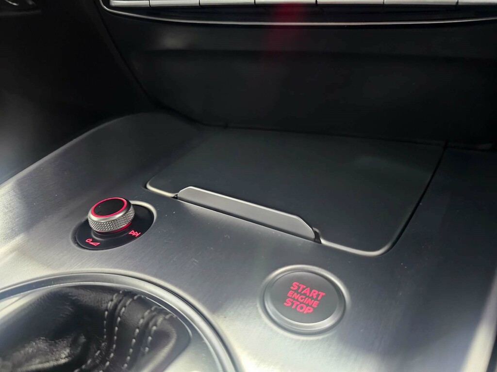 Audi TT 2.0T Fsi Quattro S Line S Tronic Red #38