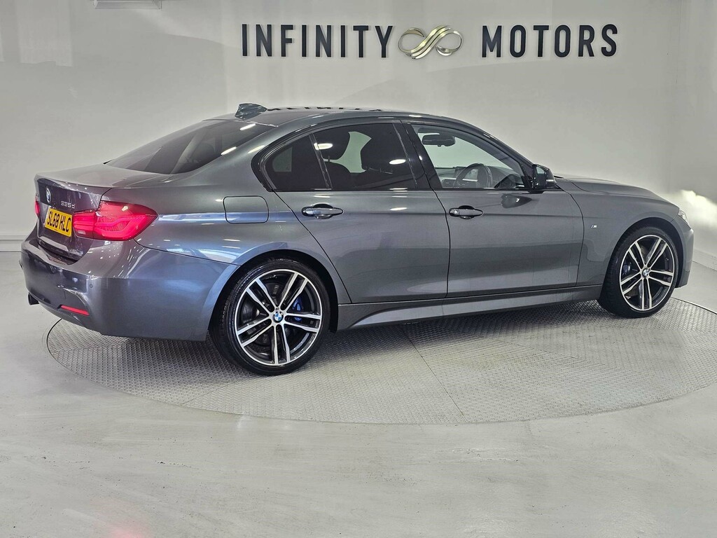 BMW 3 Series 2.0 318D Se Touring White #10
