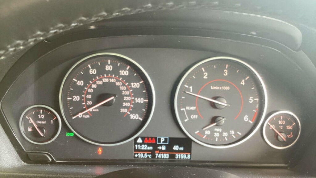 BMW 3 Series Diesel White #10