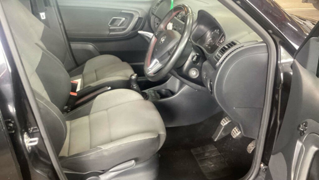 Skoda Fabia 1.2L Elegance Silver #8